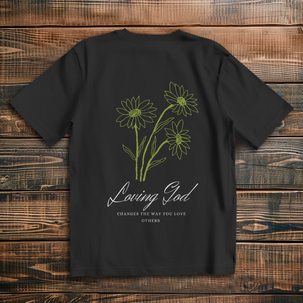 Oversize T-Shirt Loving God