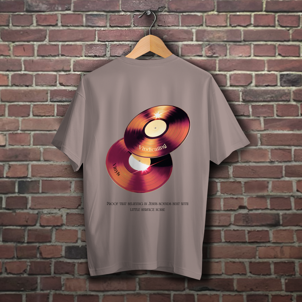 Oversize T-Shirt Vindicating Vinyls